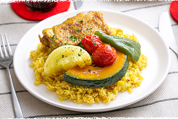 一品で満足!カレー風味炊き込みごはん